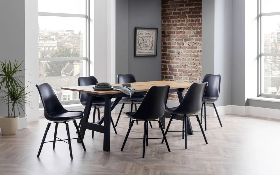 1580982534_hockley-dining-table-6-kari-black-chairs-roomset_1080x Huxley Dining Set - Image 1